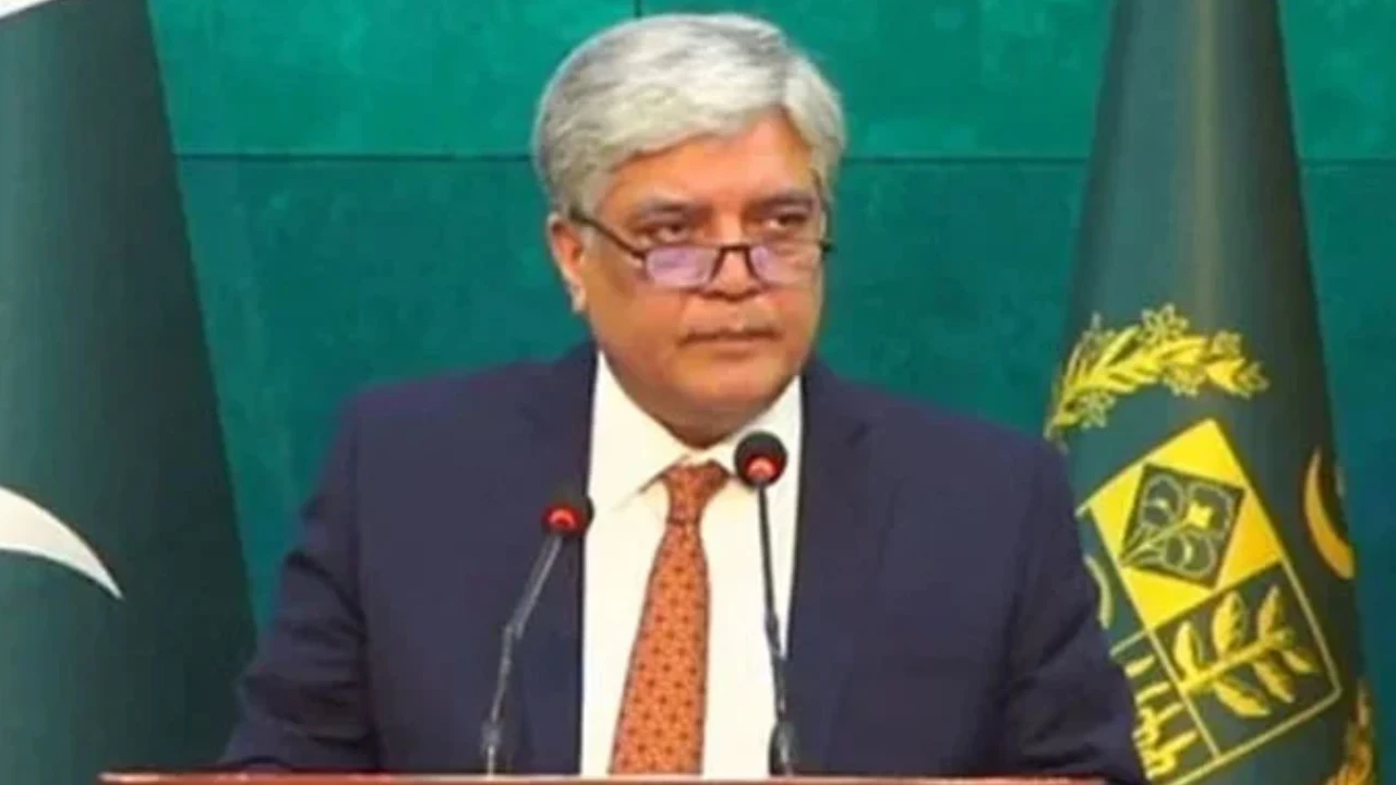 دفتر خارجہ نے فیلڈ مارشل کے دورہ امریکا کی خبر کو غلط قرار دیا [Publish]