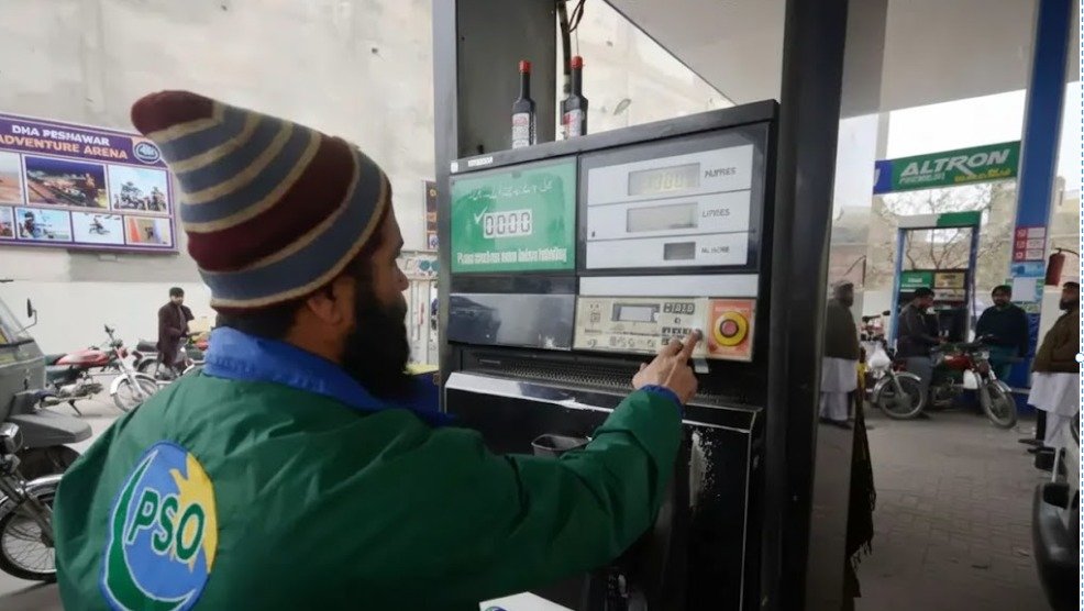 پیٹرولیم مصنوعات کی درآمدات میں کمی، زرمبادلہ میں کمی