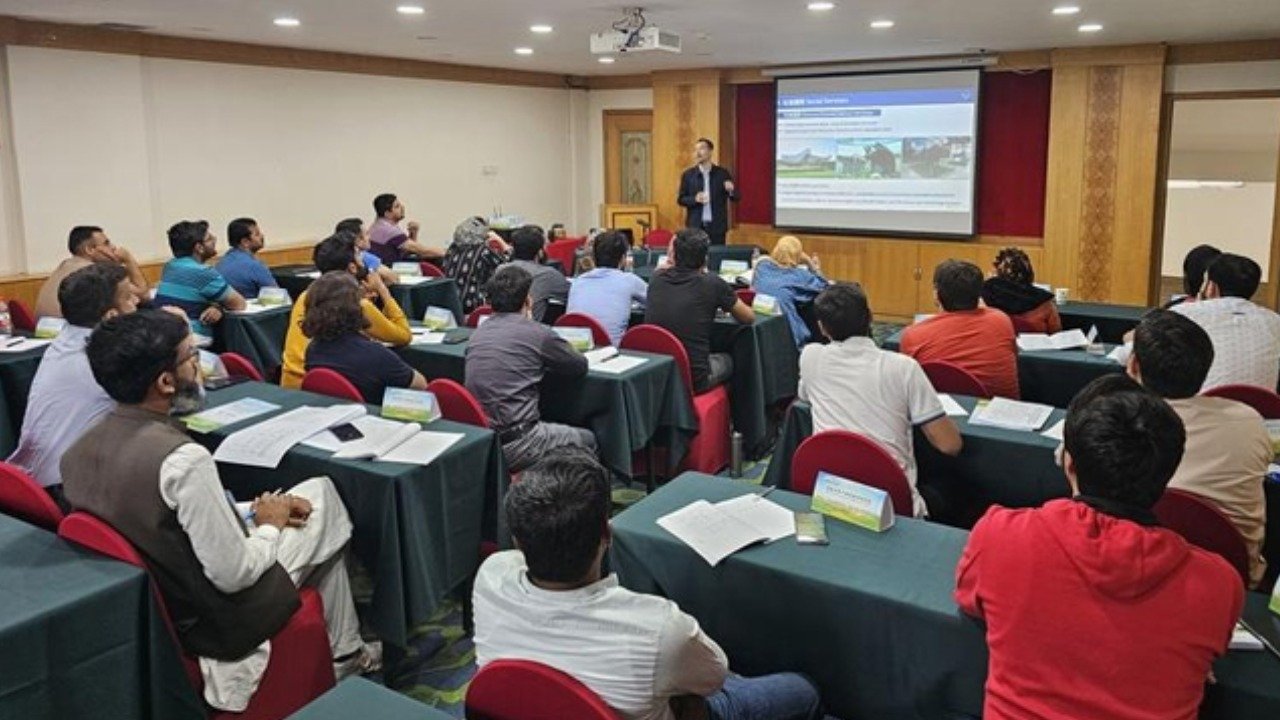 پاکستانی ماہرین کی چین میں جدید زراعتی تربیت کا آغاز