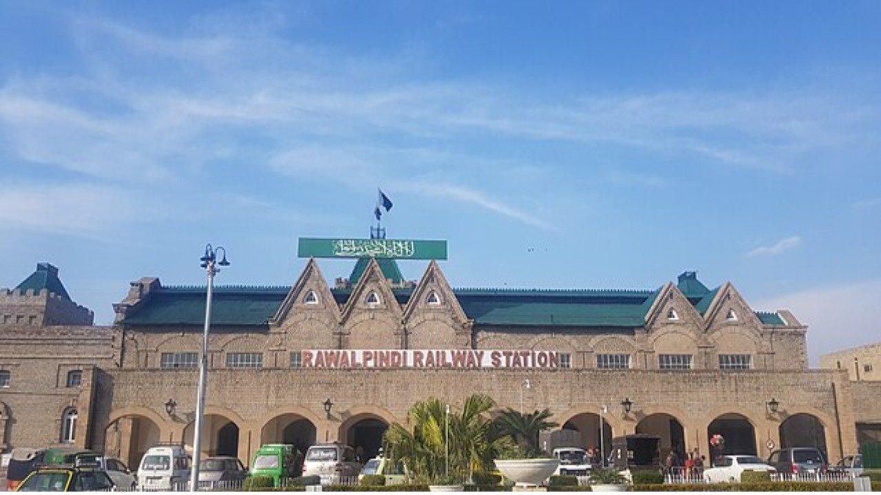 راولپنڈی ریلوے اسٹیشن جدید سہولیات کے ساتھ اسمارٹ اسٹیشن بن گیا
