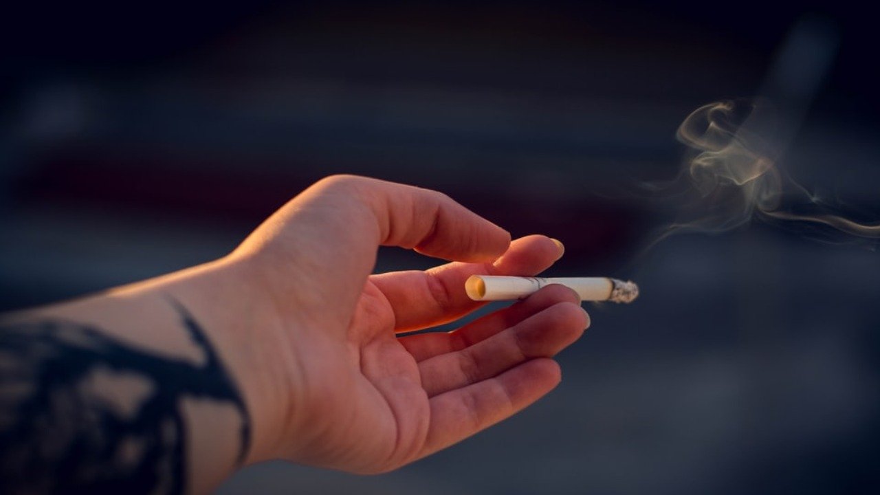 رحیم یارخان: سگریٹ نوشی کے دوران شعلہ لگنے سے شخص جھلس گیا