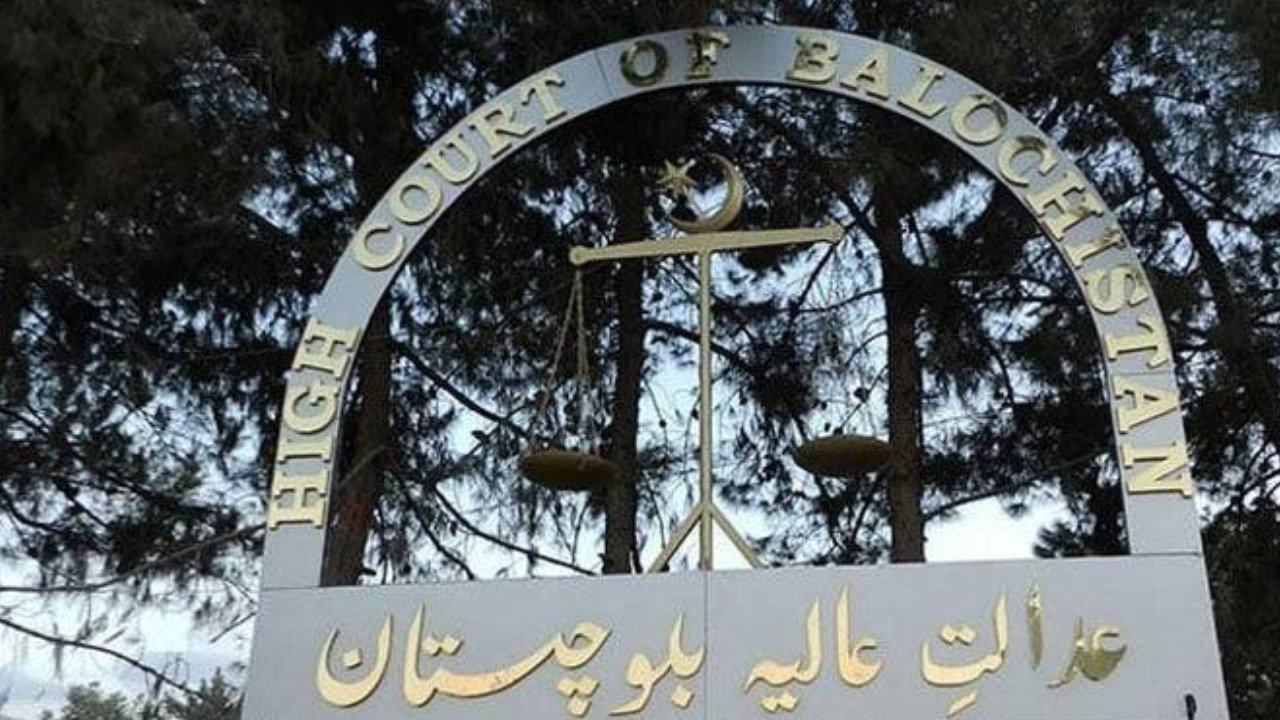 بلوچستان ہائیکورٹ کا کمشنرز کو اختیارات دینے کا نوٹیفکیشن معطل