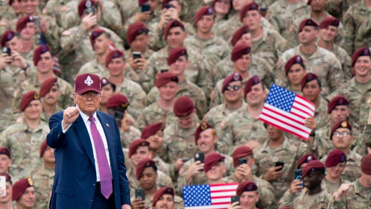 ٹرمپ نے واضح کیا کہ امریکہ وینزویلا سے جنگ کی حالت میں نہیں ہے