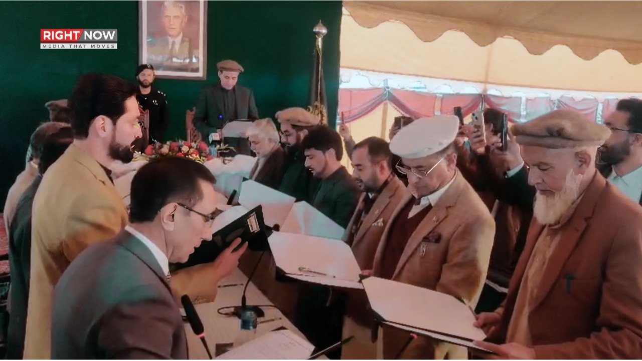 گلگت بلتستان نگراں کابینہ کے وزراء کی حلف برداری