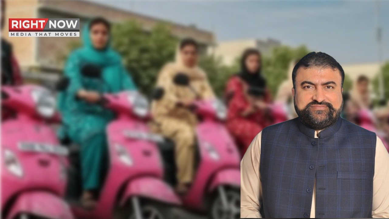 بلوچستان میں طلبہ و خواتین کے لیے الیکٹرک بائیک اسکیم