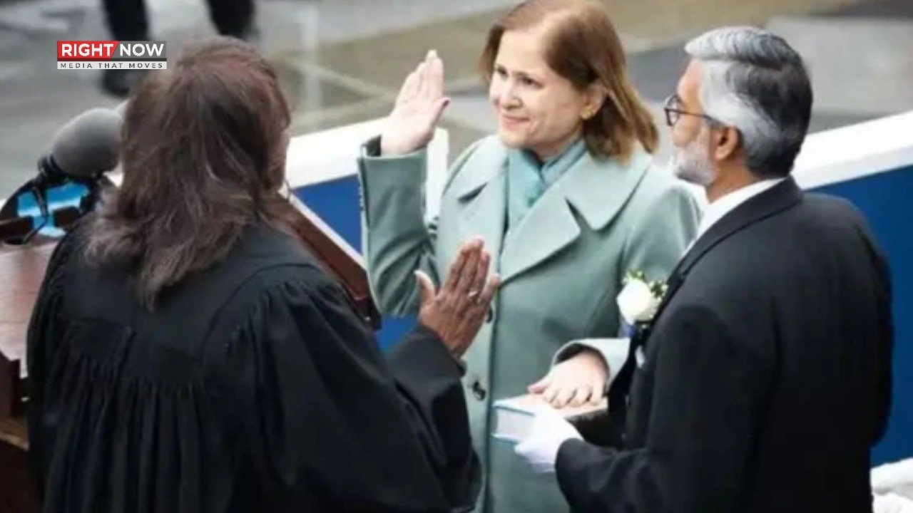 امریکا میں پہلی مسلم نائب گورنر خاتون غزالہ ہاشمی کا حلف