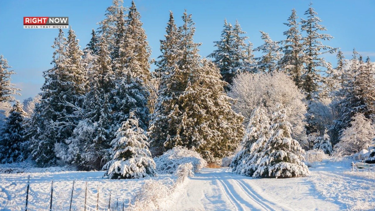 ملک بھر میں بارش و برفباری، لاہور میں 150 فیڈرز ٹرپ