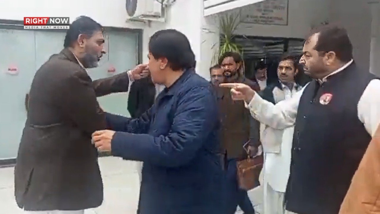 پی ٹی آئی ایم این ایز کا پارلیمنٹ ہاؤس میں جھگڑا، ویڈیو وائرل