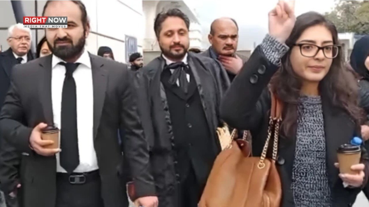 ایمنسٹی انٹرنیشنل کی وزیراعظم سے ایمان مزاری اور ہادی علی چٹھہ کی فوری رہائی کی اپیل