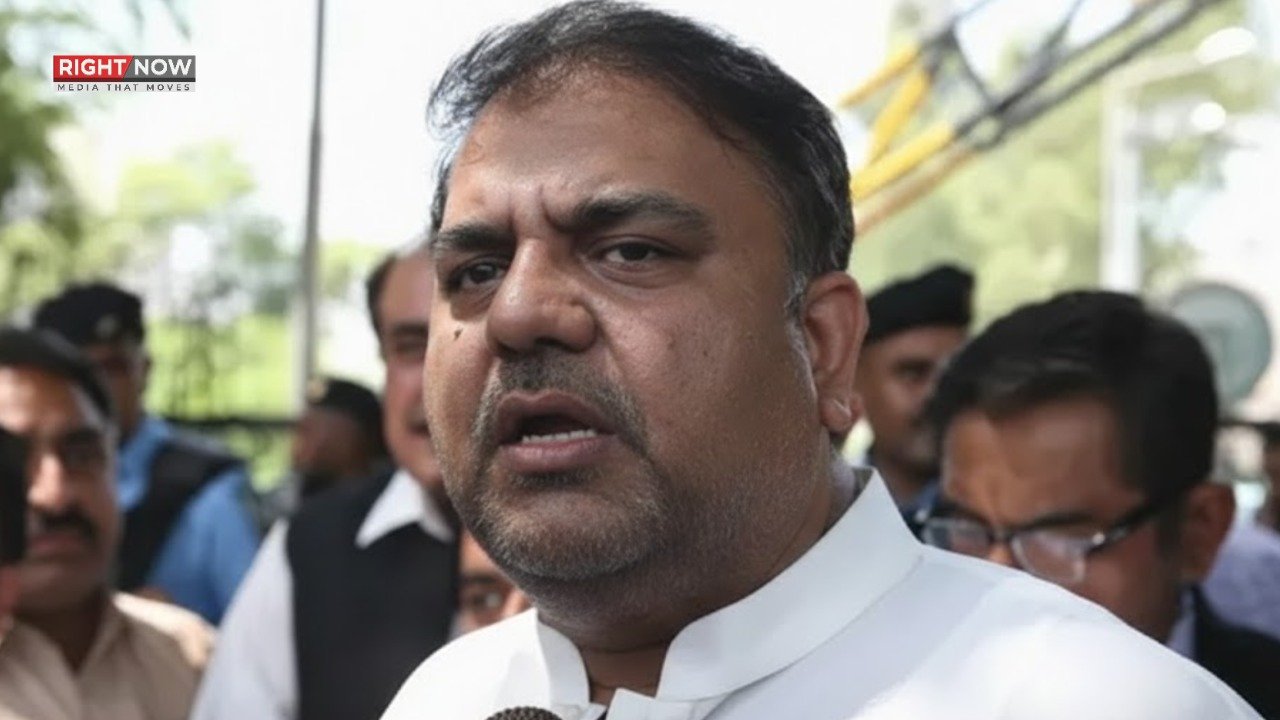 فواد چوہدری کا بانی پی ٹی آئی کی آنکھ کی حالت پر اظہار تشویش