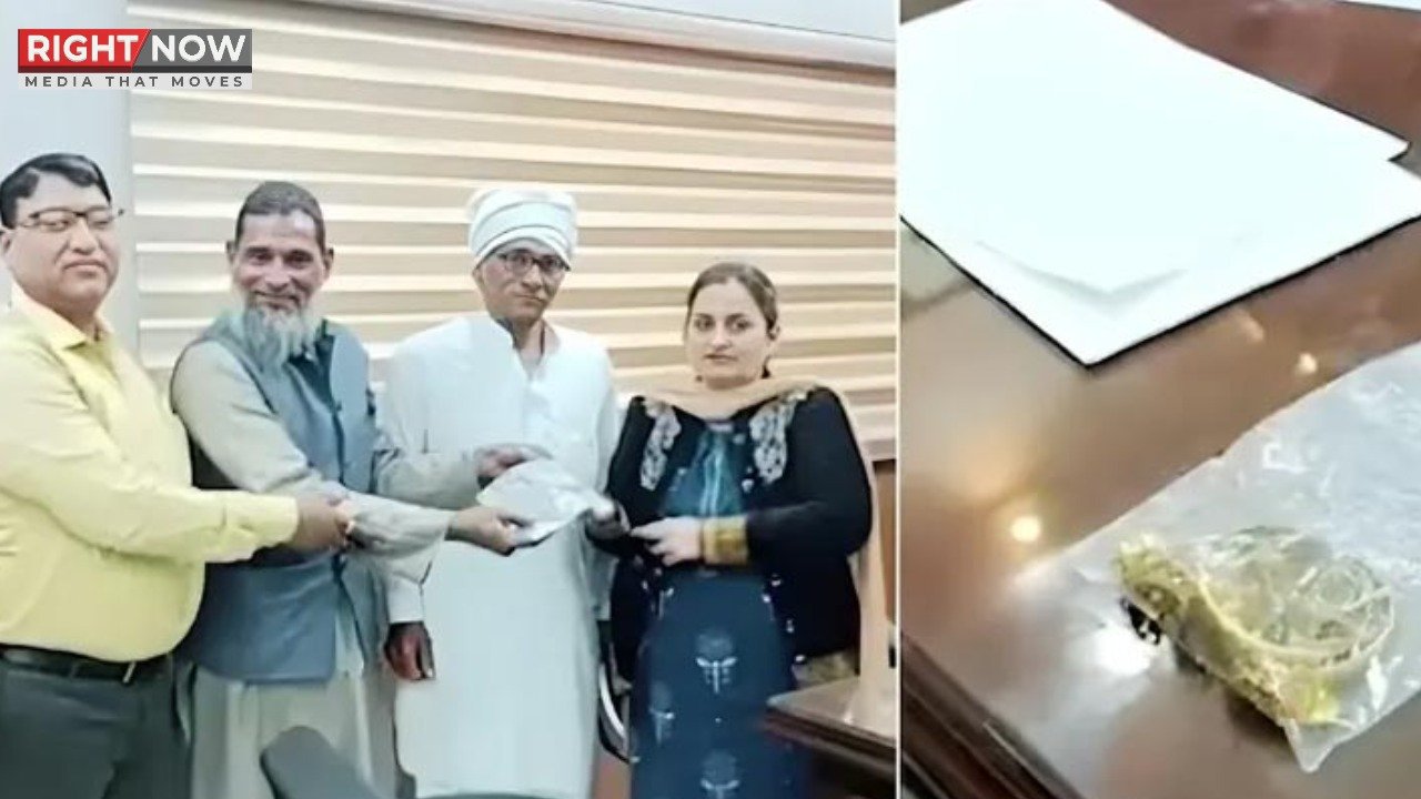 بھارت میں کباڑ فروش نے ردی میں بیچا گیا سونا واپس کر دیا