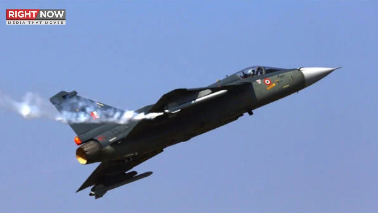 بھارت کا ایک اور تیجس طیارہ تربیتی پرواز کے دوران تباہ