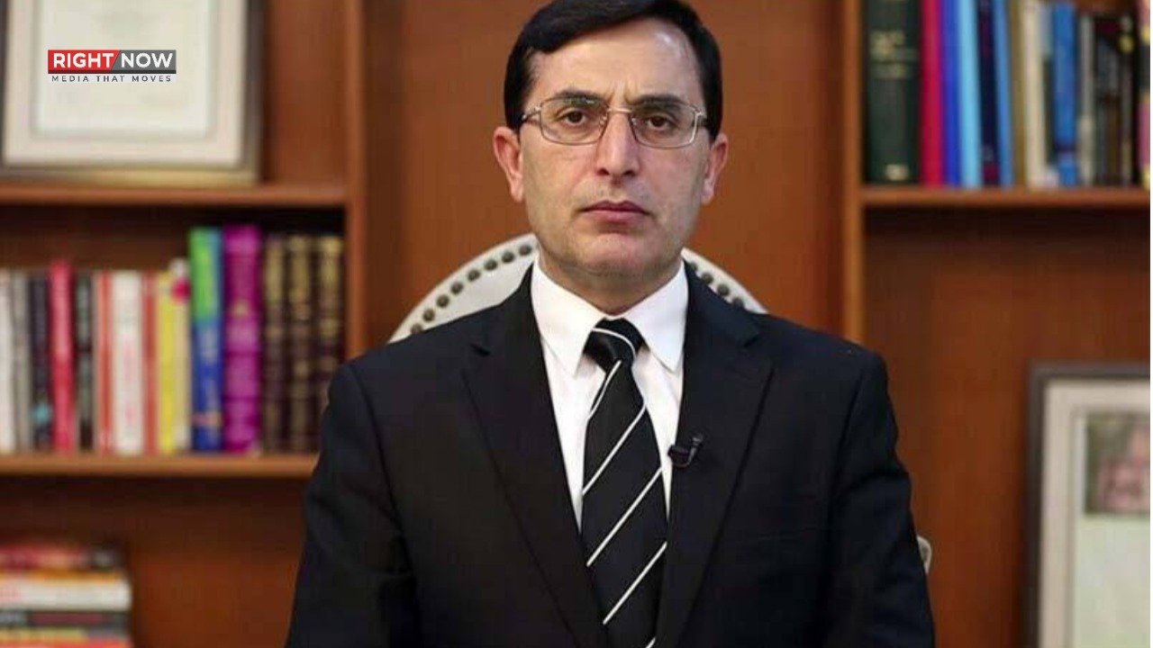 بیرسٹر گوہر کا عمران خان کی علاج کے لیے شفا ہسپتال منتقلی پر اصرار