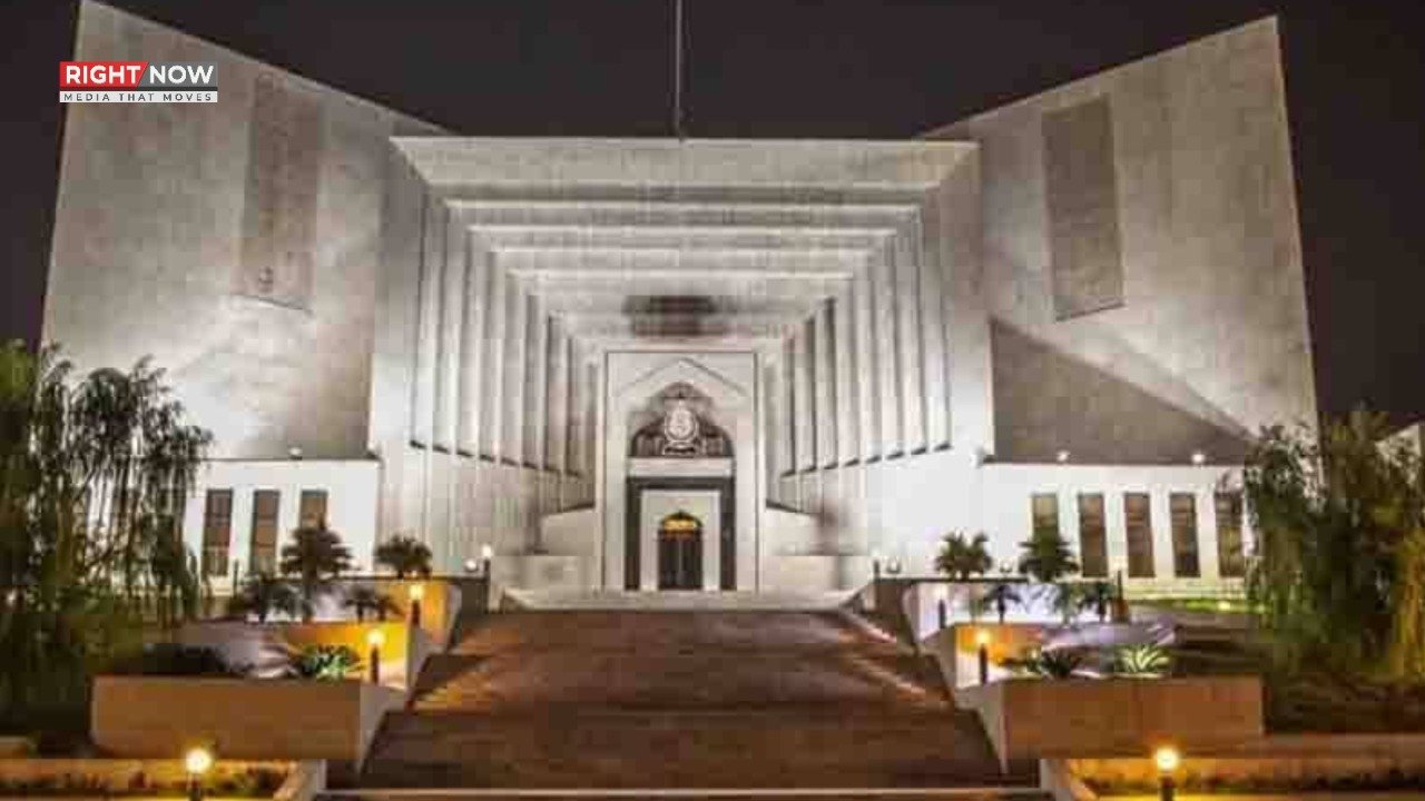 سپریم کورٹ کا معطل سرکاری ملازمین کو مکمل تنخواہ دینے کا حکم