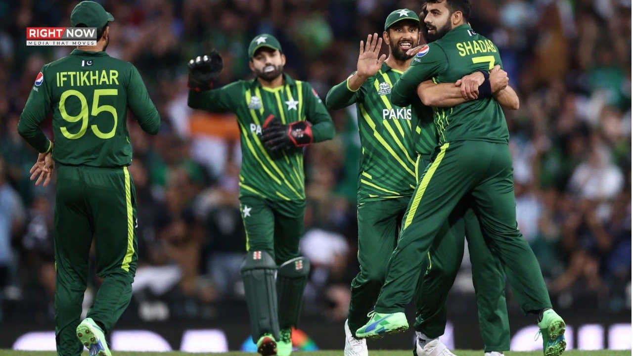 نیوزی لینڈ کی جیت کے بعد پاکستان کے سیمی فائنل کے امکانات کم