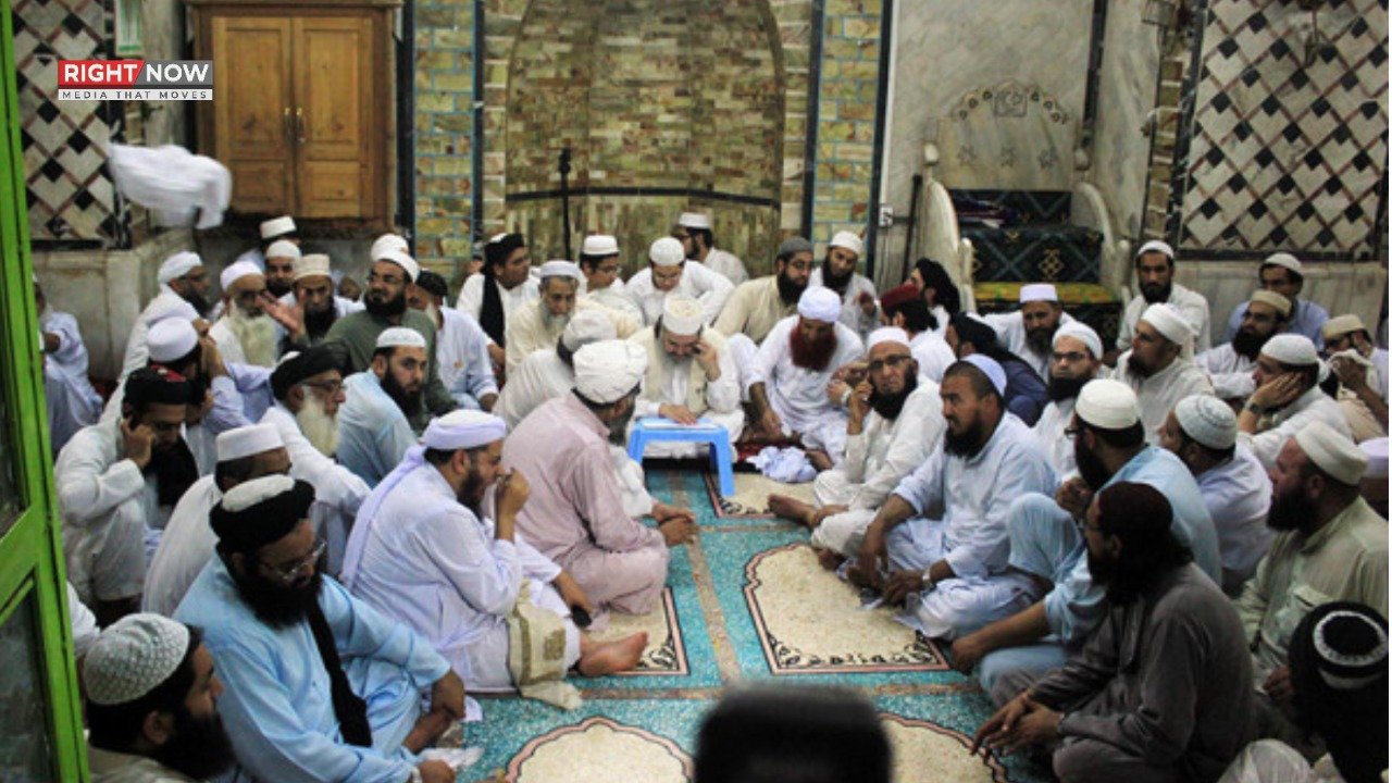 پشاور: مفتی پوپلزئی کی کمیٹی نے عید الفطر کا اعلان کردیا