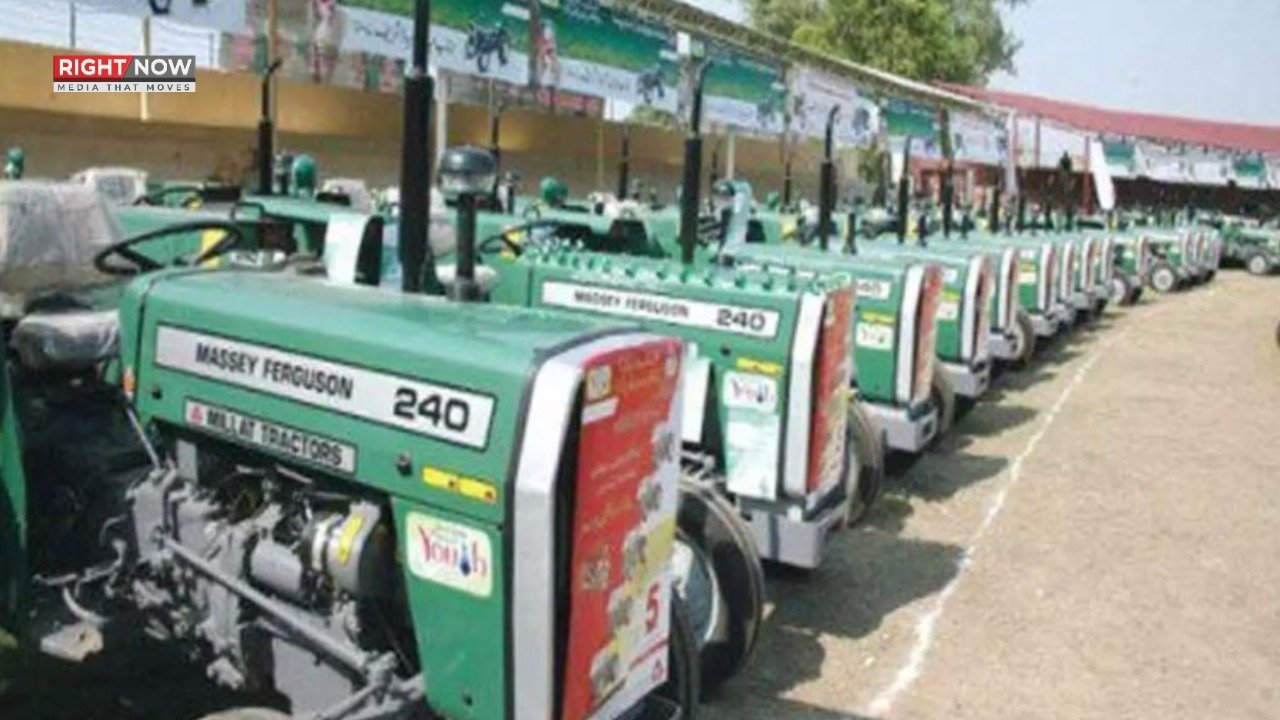 پنجاب میں 20 ہزار گرین ٹریکٹرز کی تقسیم، مزید 10 ہزار کی فراہمی کا آغاز