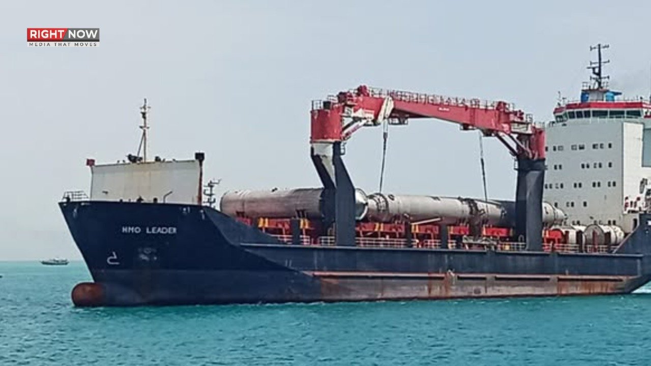 گوادر پورٹ پر ایم وی ایچ ایم او لیڈر کی کامیاب برتھنگ