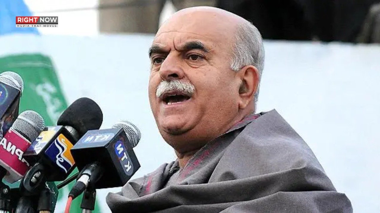 محمود اچکزئی، حکومت کی حمایت کا اعلان