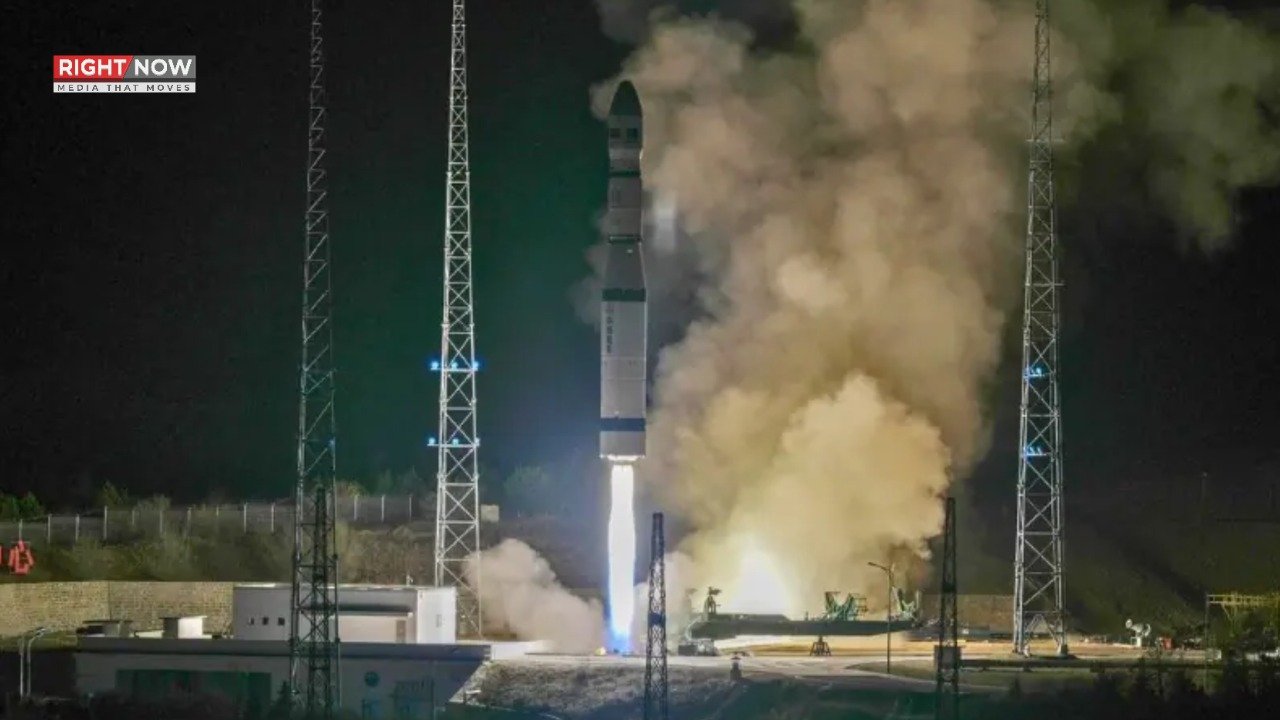 پاکستان کا ای او تھری سیٹلائٹ کامیابی سے خلا میں روانہ