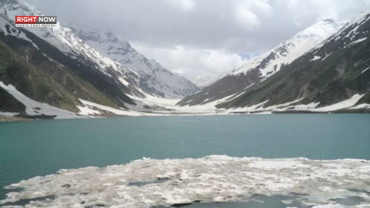 ناران میں سیاحوں پر جھیل سیف الملوک جانے کی پابندی، لینڈ سلائیڈنگ کا خدشہ