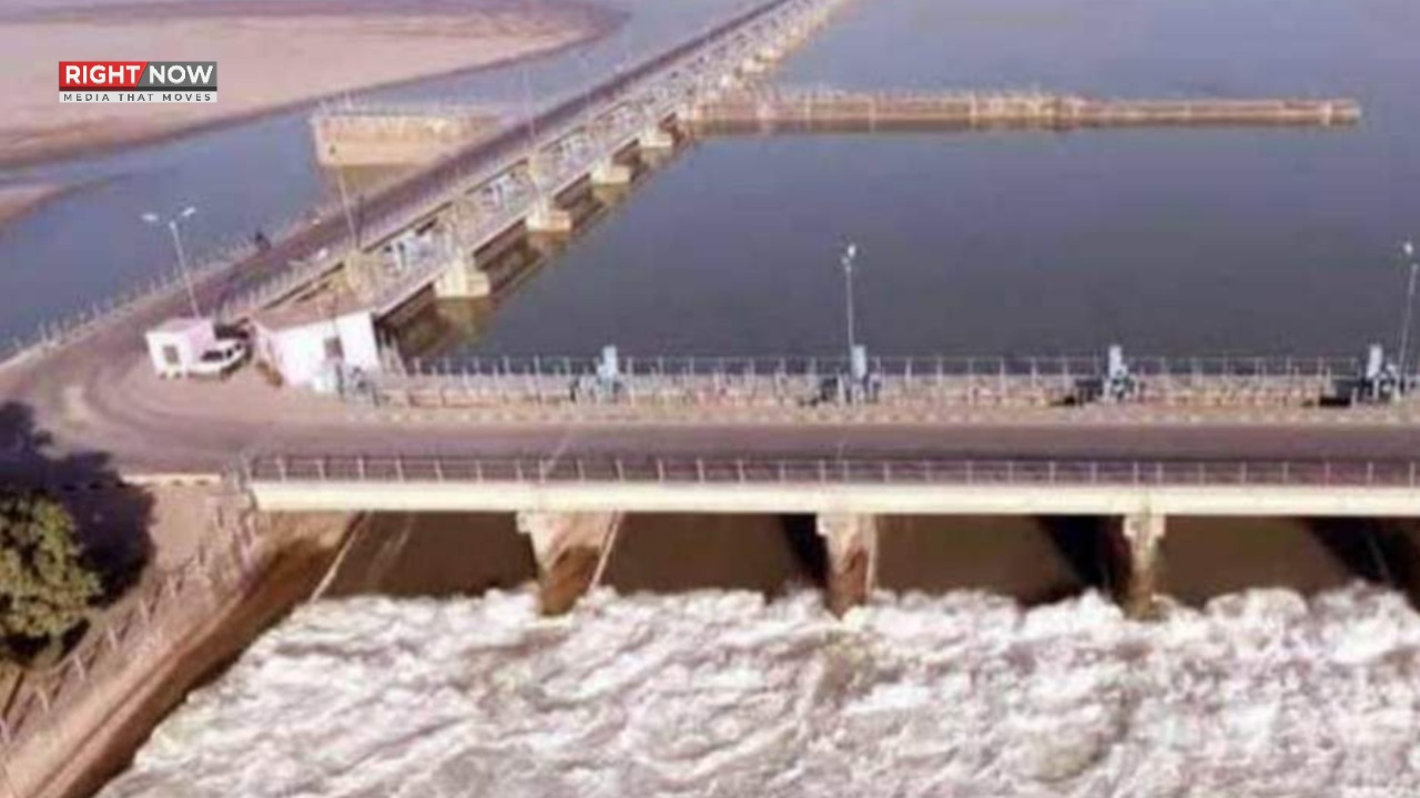 قادر آباد بیراج پر اونچے درجے کا سیلاب، چناب میں پانی کا بہاؤ تیز