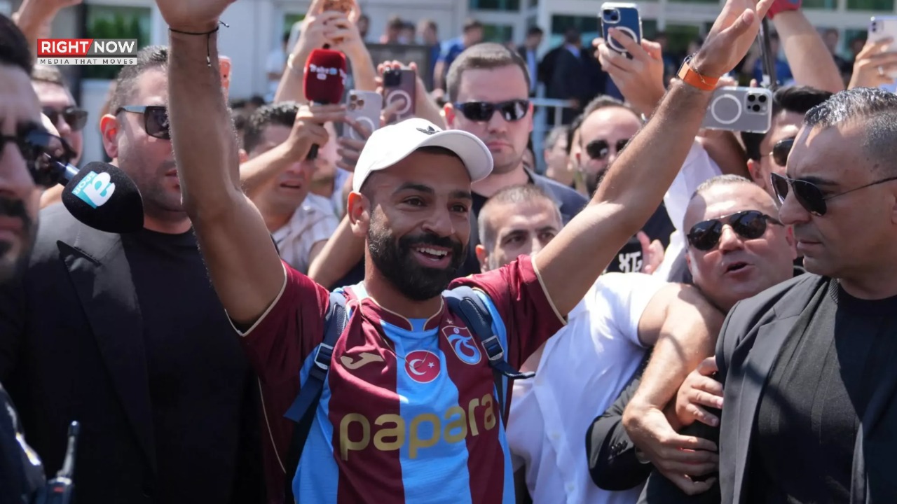محمد صلاح کی لیورپول سے ترابزون اسپور منتقلی، استنبول میں زبردست استقبال