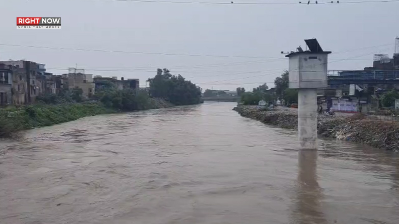 راولپنڈی، اسلام آباد میں بارش سے نالہ لئی میں پانی بلند، عوام کو احتیاط کی ہدایت