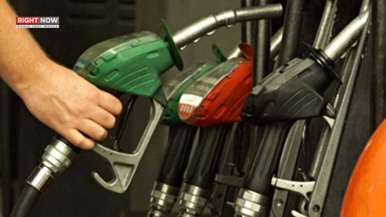 پیٹرول اور ڈیزل پر ڈیلرز مارجن میں اضافہ، قیمتیں مزید بڑھ گئیں